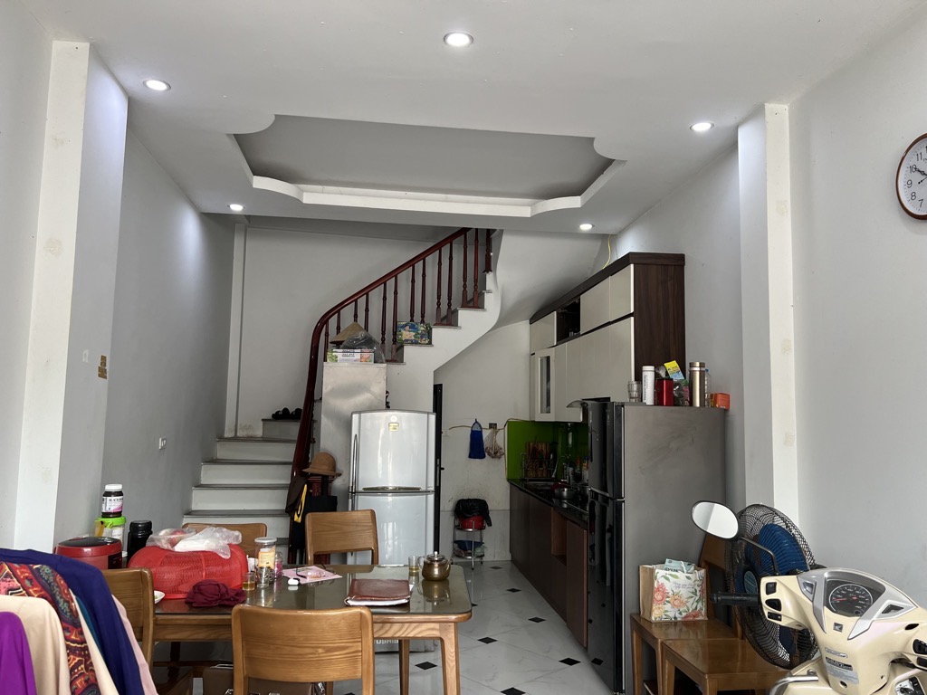 NHÀ 5 TẦNG NHÀ ĐẸP PHƯỜNG YÊN NGHĨA - KINH DOANH NHỎ